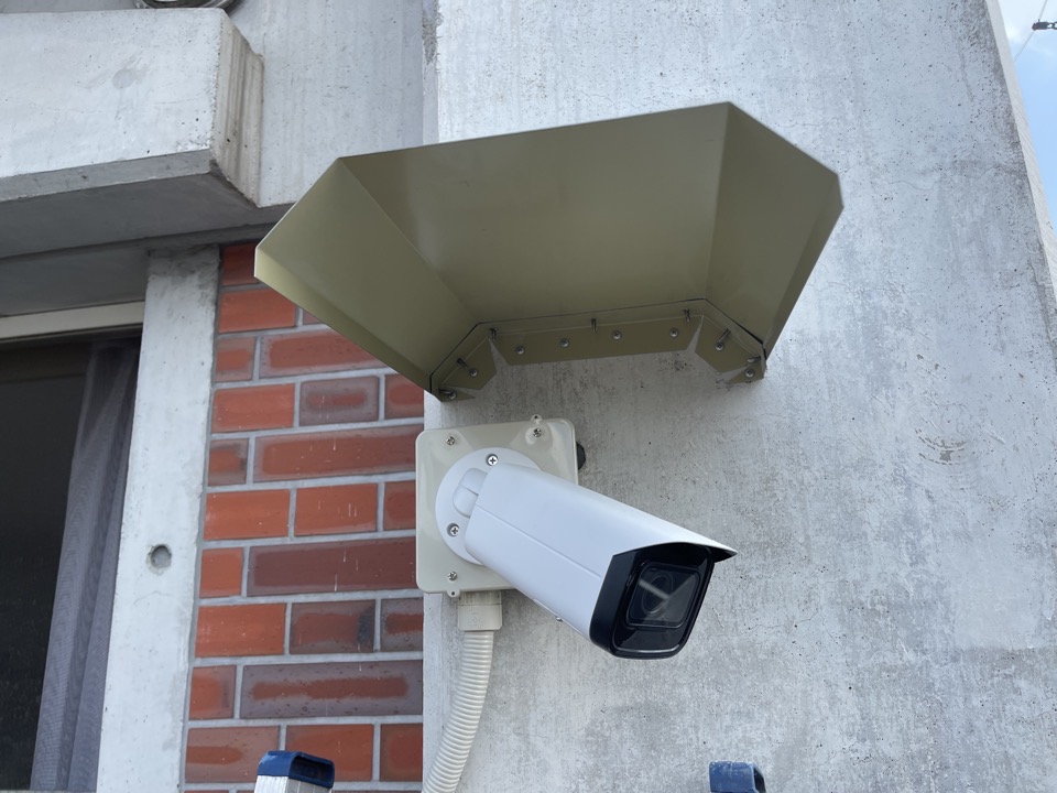 カメラも暑いようです。の画像